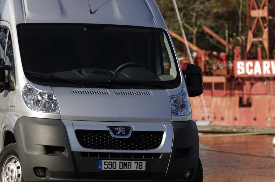  Peugeot Boxer 2006 года  (фото 33 из 81)